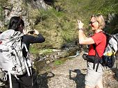 Splendida Val Vertova! Sul sentiero 527 fino al Sedernèl e Bivacco Testa con discesa dal sentiero 529 dal Passo di Bliben il 25 aprile 2010 - FOTOGALLERY 